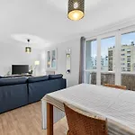 Calme Et Confortable Au Bord Du Canal Apartman *