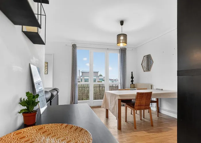 Apartmán Calme Et Confortable Au Bord Du Canal *